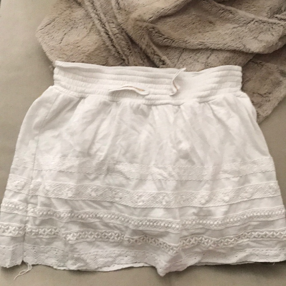 Cat and Jack embroidered skirt